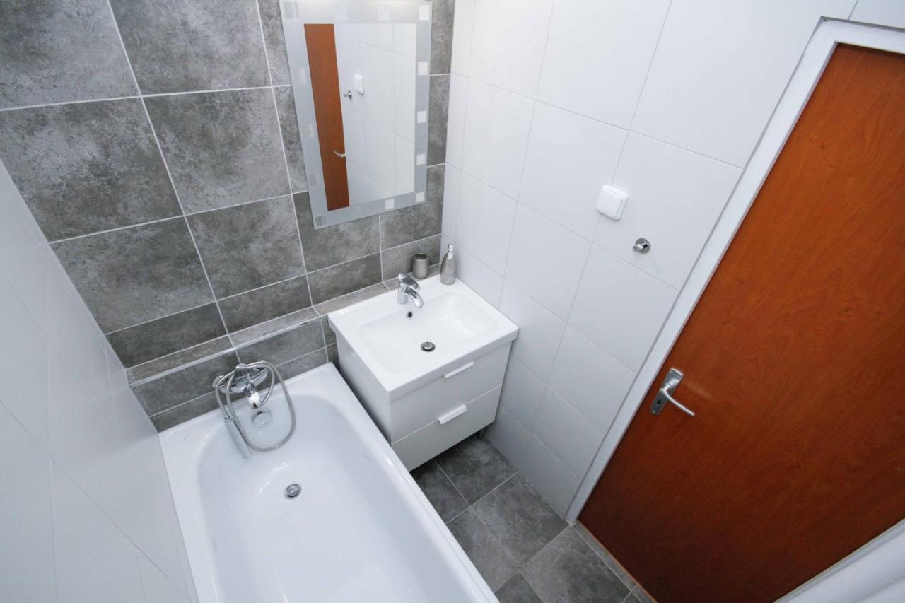 Trencianska Apartment Bratislava Eksteriør bilde